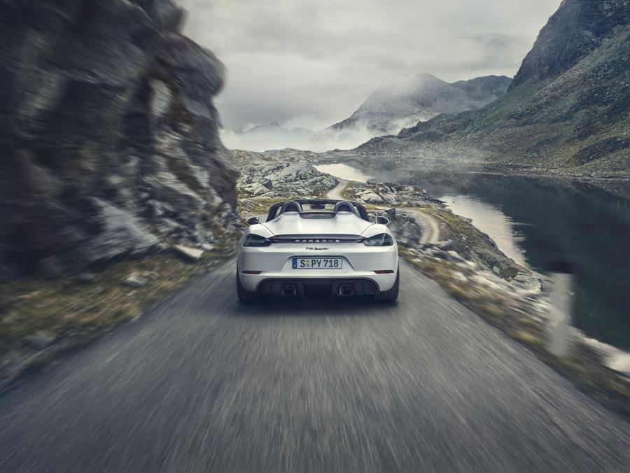 Porsche 718 Spyder (982) 2019 года  (WW) (фото 2 из 318)